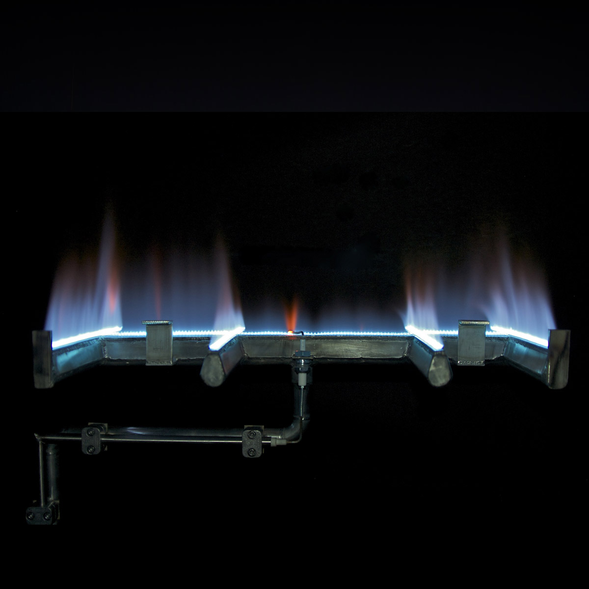 Mould heating burner for heating the side slide of a low-pressure casting mould.